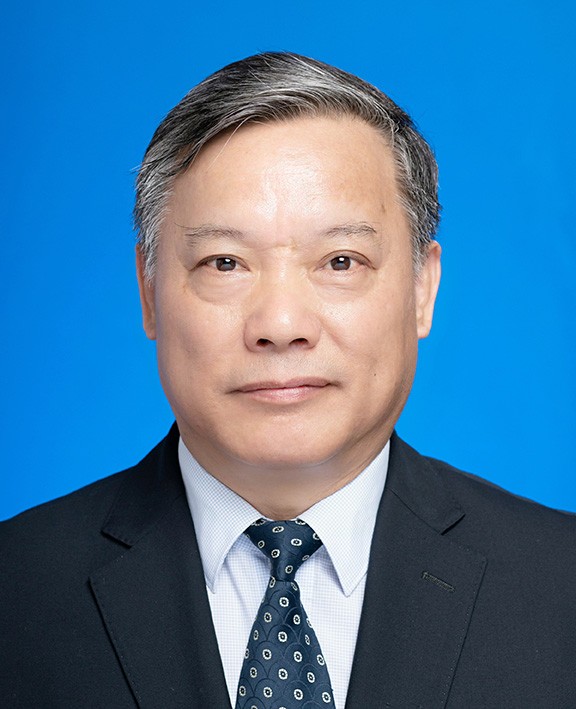 伍先华