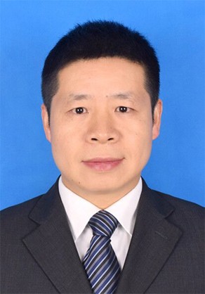 邓国彬